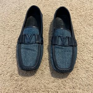 Louis Vuitton blue jeans .